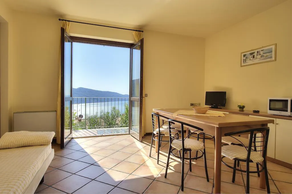 Residence Erika Tignale 2*,