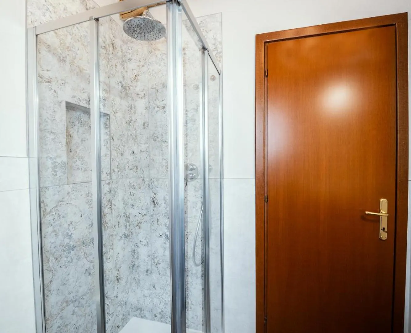 ** Aparthotel Residence Erika Tignale Italien