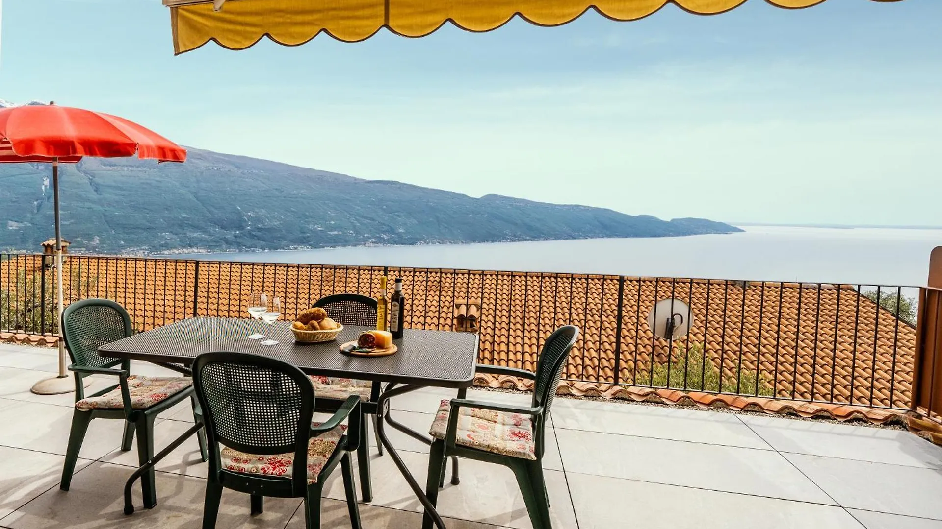 Residence Erika Tignale Aparthotel
