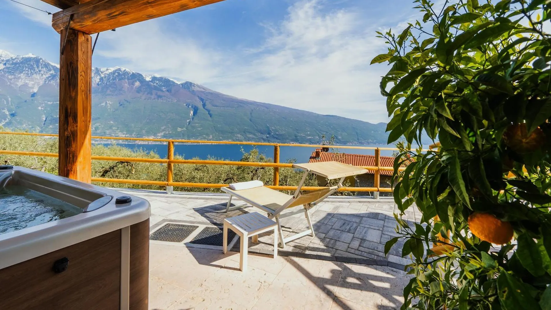 ** Aparthotel Residence Erika Tignale Italien