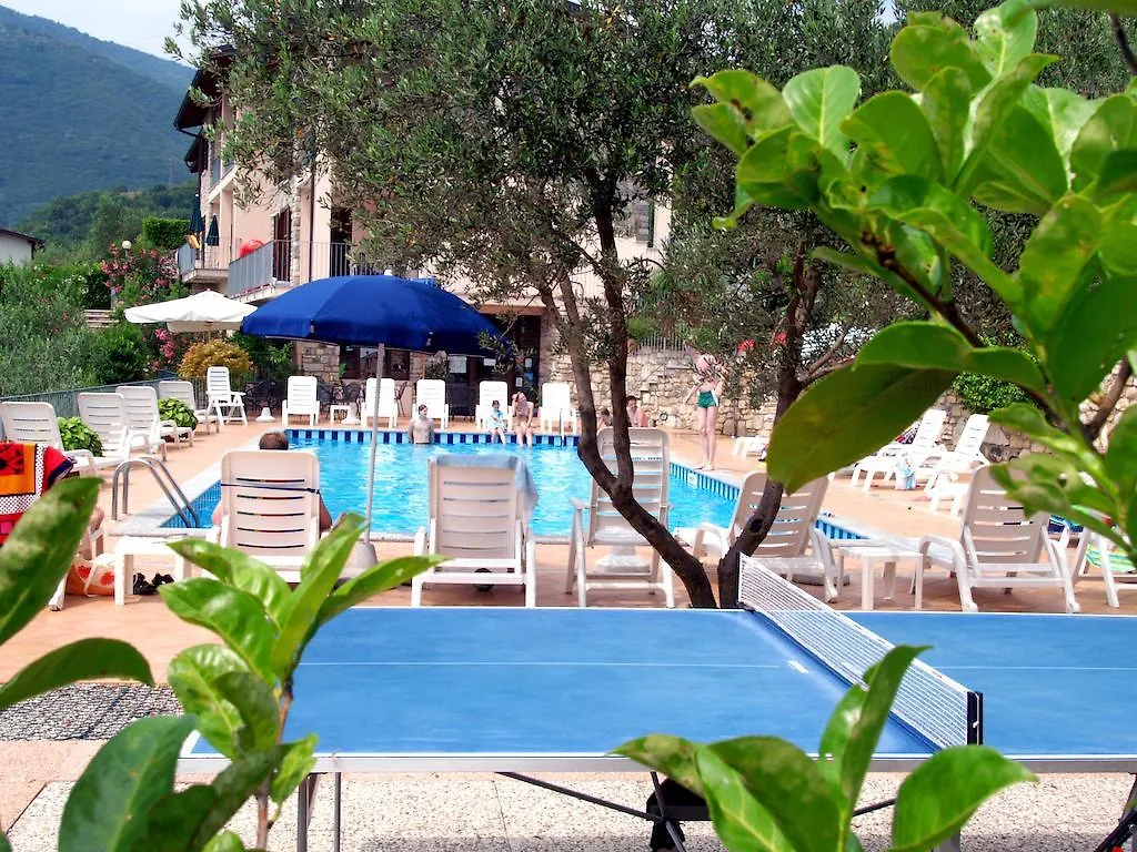 ** Aparthotel Residence Erika Tignale Italien