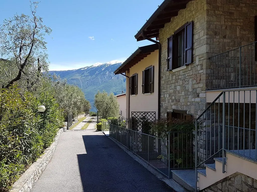 Residence Erika Tignale Aparthotel